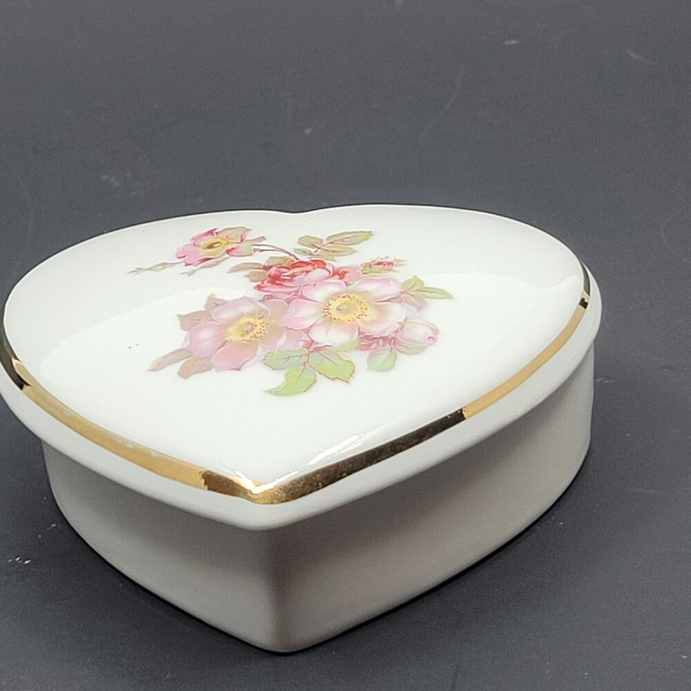 Vintage Gerold Porzellan Heart Trinket Box Porcelain Bavaria West Germany